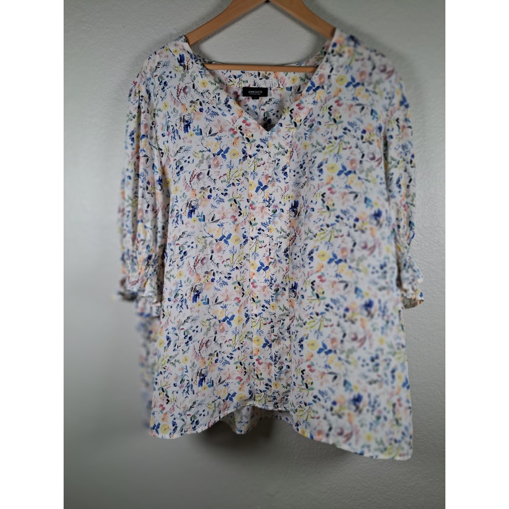 Jones New York Floral V-Neck Blouse White Blue Yellow 3X Smocked Sleeve Top
